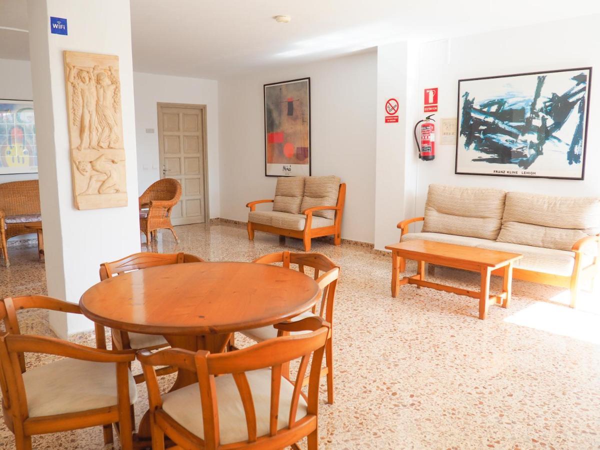 Apartamentos Cala Llonga Cala Llonga  Εξωτερικό φωτογραφία