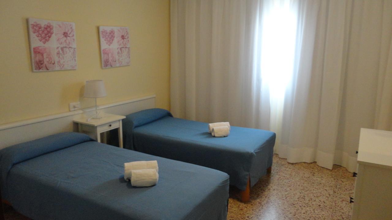 Apartamentos Cala Llonga Cala Llonga  Εξωτερικό φωτογραφία