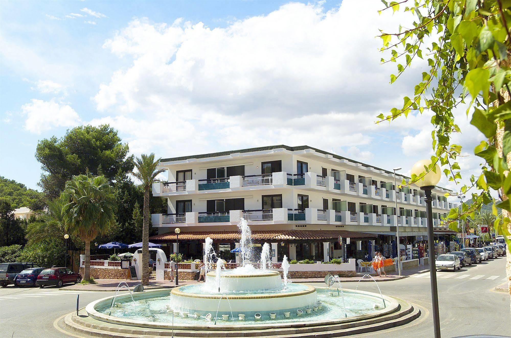 Apartamentos Cala Llonga Cala Llonga  Εξωτερικό φωτογραφία