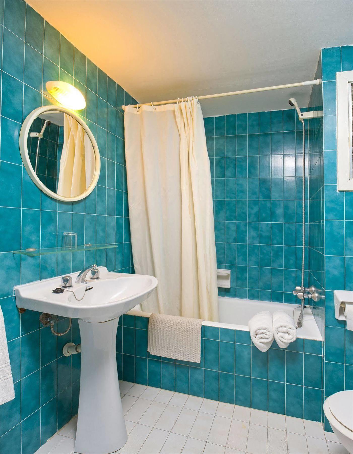 Apartamentos Cala Llonga Cala Llonga  Εξωτερικό φωτογραφία